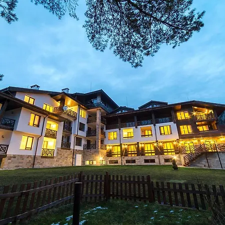 Skyday Penthouse Deluxe At Oak Apartman *