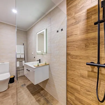 Apartman Skyday Penthouse Deluxe At Oak Szmoljan