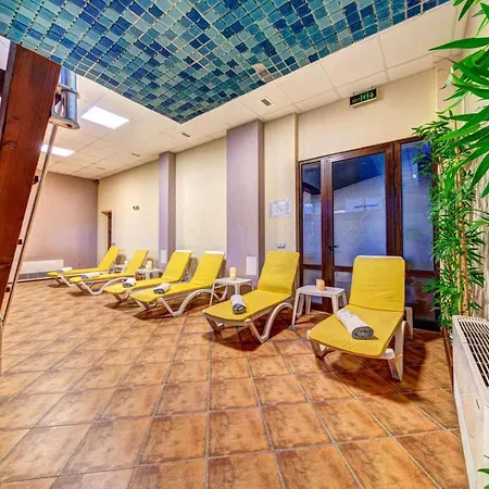 Skyday Penthouse Deluxe At Oak *