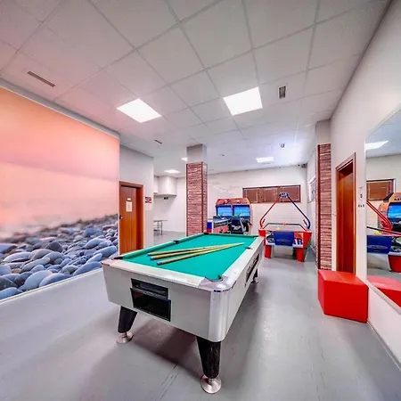 Skyday Penthouse Deluxe At Oak Apartman